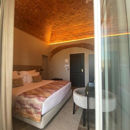 מורה Lilases Boutique House & Garden מראה חיצוני תמונה